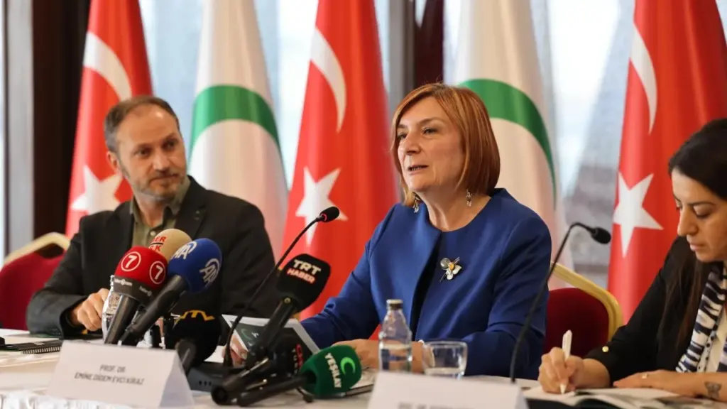 Yeşilay raporu: Bağımlılığın çevre ve ekosistem üzerindeki etkileri