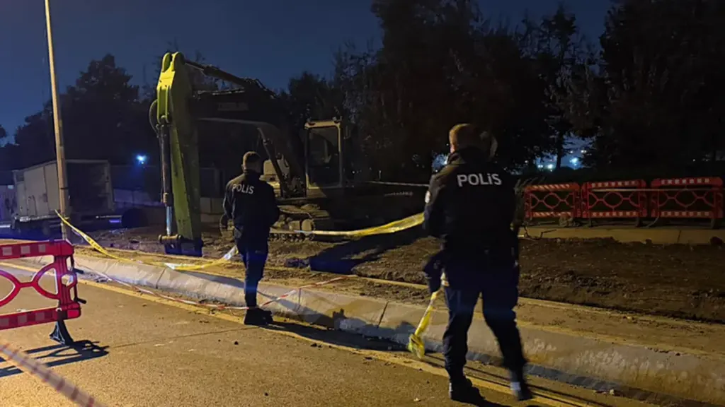 Bayrampaşa'da altyapı çalışmasında göçük: 1 işçi yaşamını yitirdi