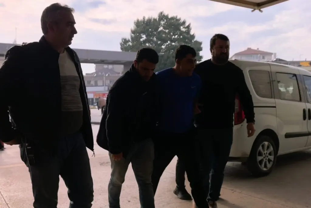 İnegöl'de 30 yıl hapis cezası olan hırsızlık şüphelisi yakalandı