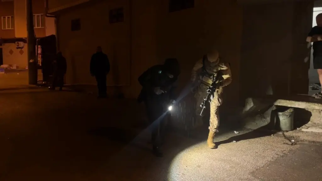 Bursa'da iki grup arasında silahlı kavga: 1 kişi yaralandı