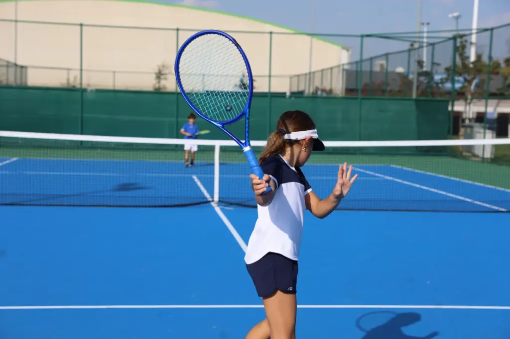 Bursa'da genç tenis turnuvası: 29 Ekim'de kortlar doldu