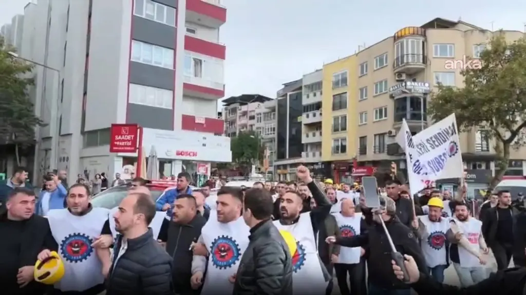 Somalı maden işçileri Ankara’ya yürüyüş başlattı: alacakları için eylem