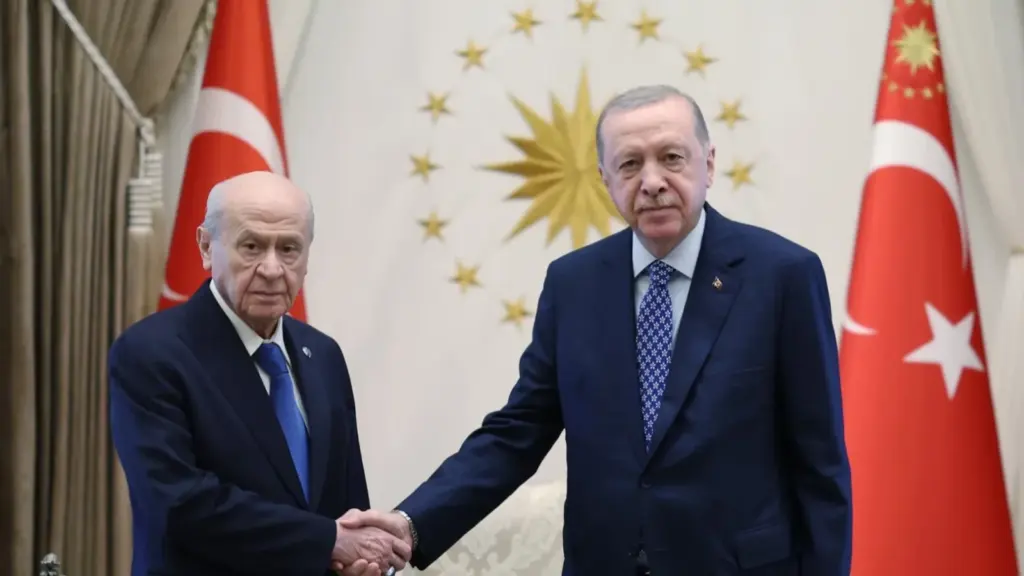 Erdoğan, Bahçeli'yi Cumhurbaşkanlığı Külliyesi'nde kabul etti