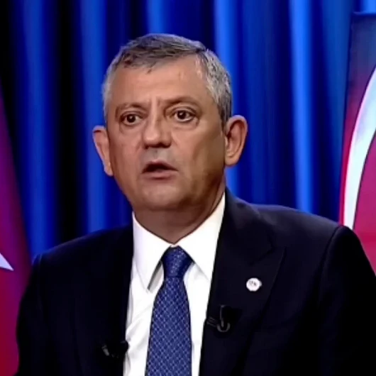 Özgür Özel İBB sorusuna sert tepki gösterdi: "Yakacağım kendimi"
