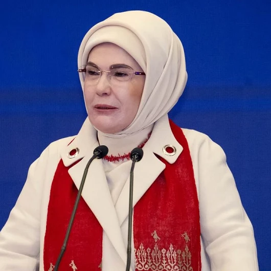 Emine Erdoğan'dan 29 Ekim mesajı: Cumhuriyet mirasının önemi vurgulandı