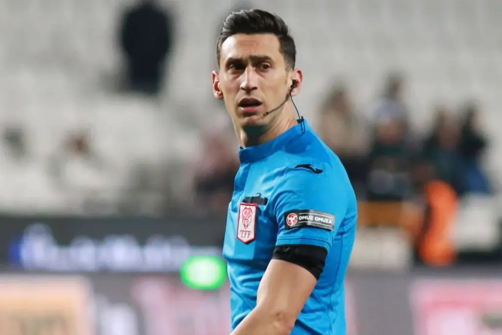 Bursaspor-Bandırmaspor maçının hakemi Direnç Tonusluoğlu oldu