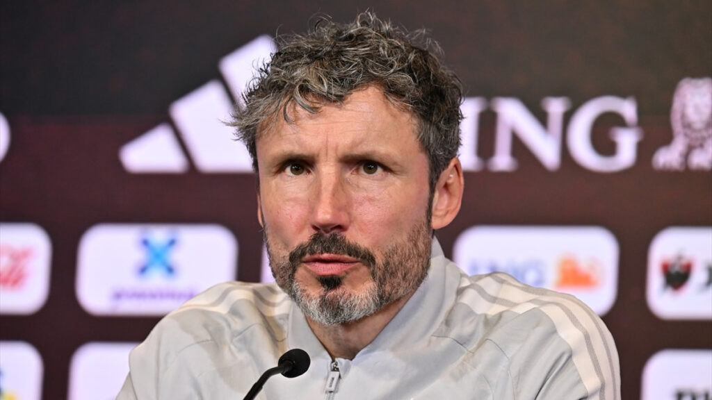 Türkiye maçı öncesi Van Bommel: Trossard oynayabilecek