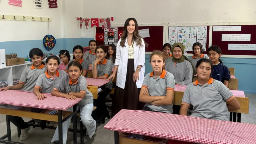 Kozluk'ta ergenlik eğitimi: kızlara hijyen ve bakım