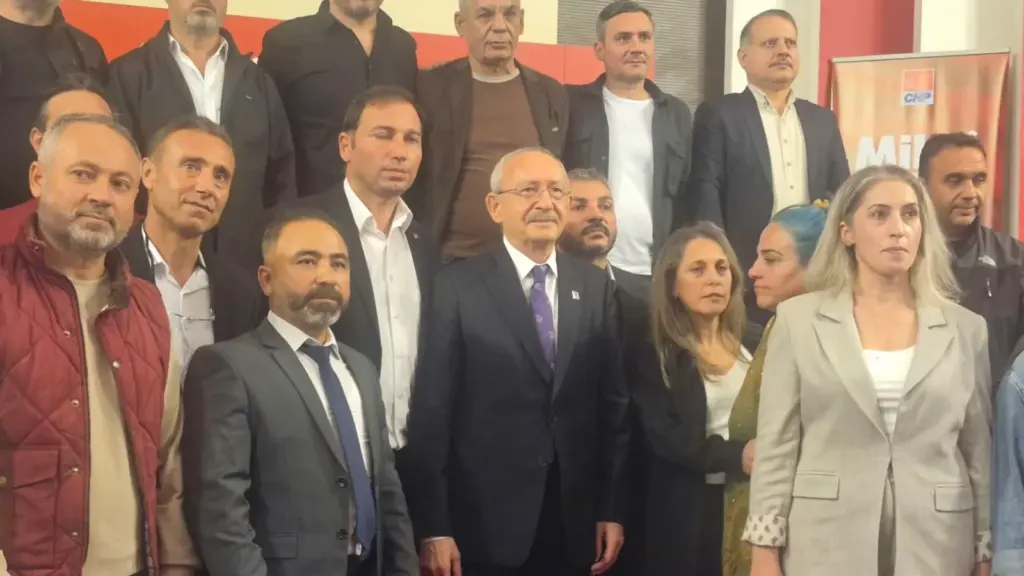 Staj ve çıraklık sigortası mağdurları CHP'ye çözüm talep etti