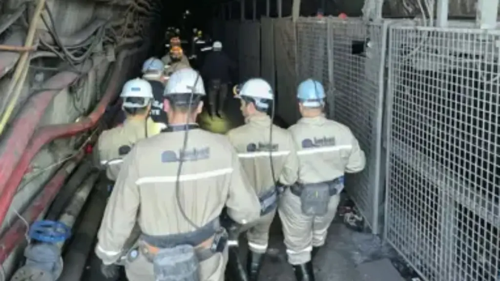 Soma'da maden göçüğünde 5 işçi yaşamını yitirdi, 9 kişi tutuklandı