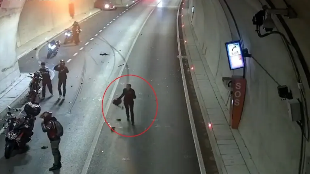 Bursa'da tünelde kaza: Baba öldü, oğlu ağır yaralandı